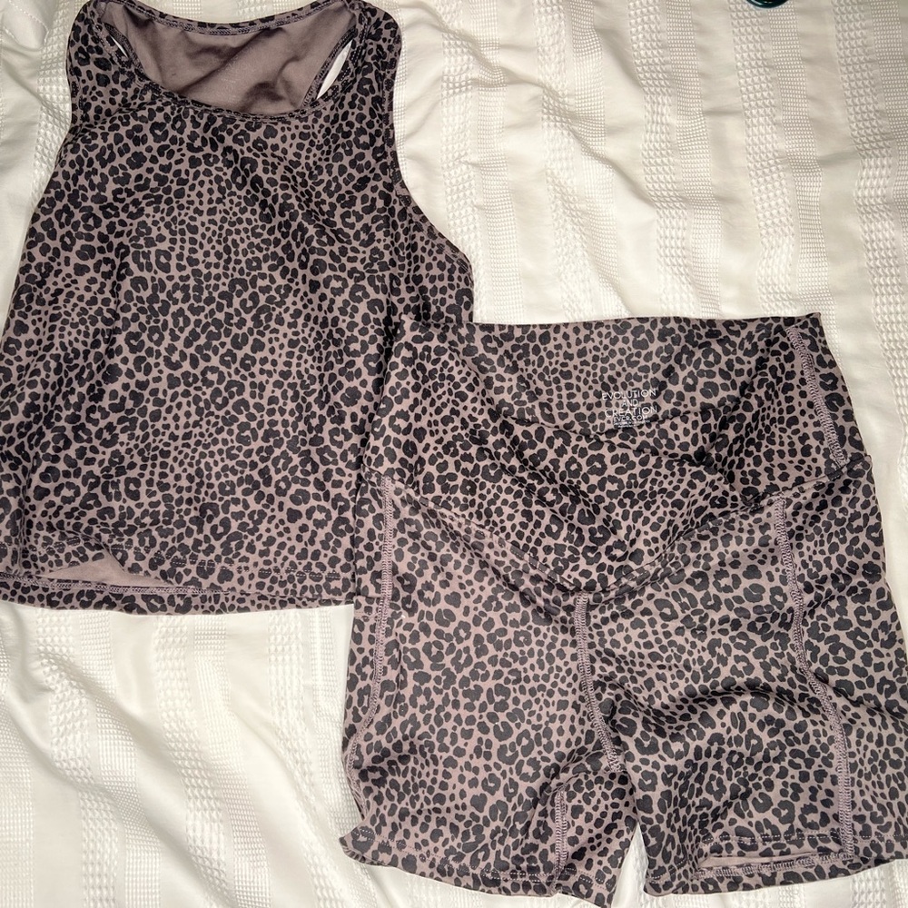 Athletic set